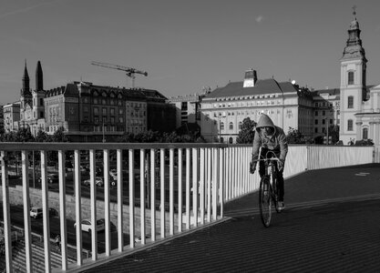 Budapest cycle hoodie photo
