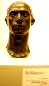 Vitoria - Museo de Bellas Artes de Álava. Escultura de Julio Antonio 2