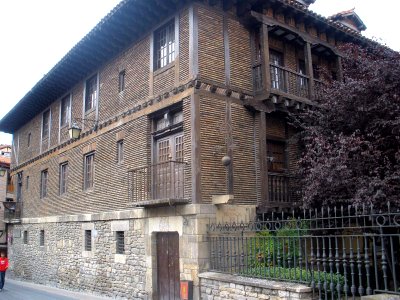 Vitoria - Palacio Gobeo-Guevara-San Juan (antiguo Museo Provincial de Arqueología) 04