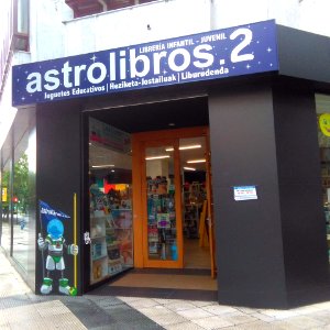 Vitoria - Librería Astrolibros 2