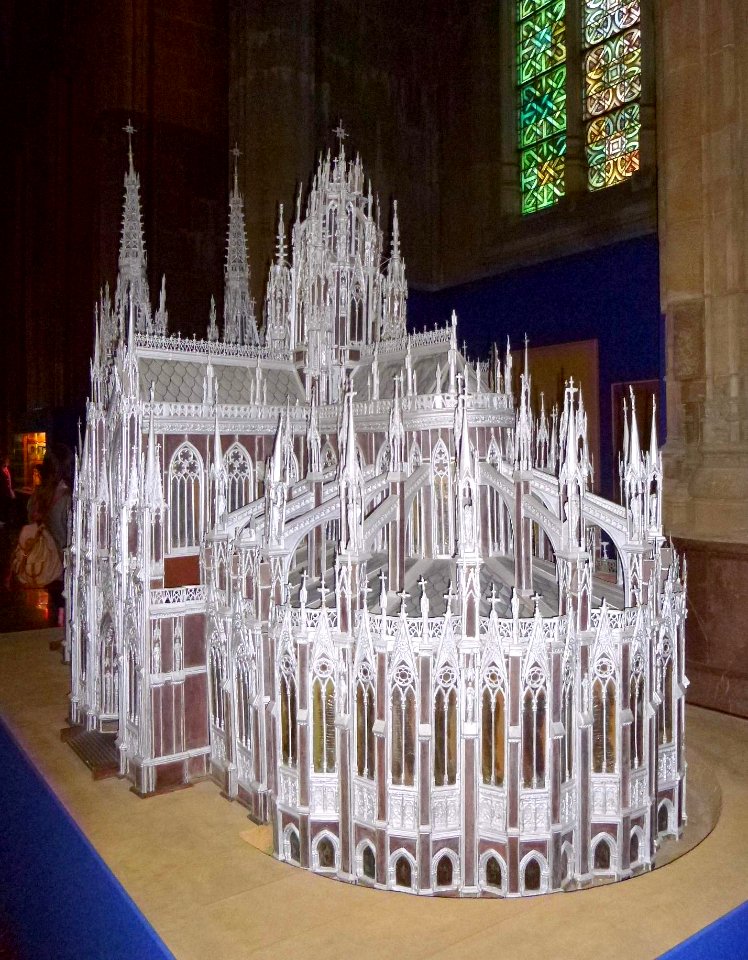Vitoria - Maqueta de proyecto original de la Parroquia de María Inmaculad ('Catedral Nueva') de Vitoria-Gasteiz 01