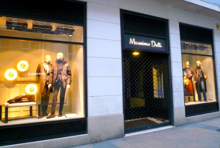 Vitoria - Massimo Dutti (Calle General Álava)
