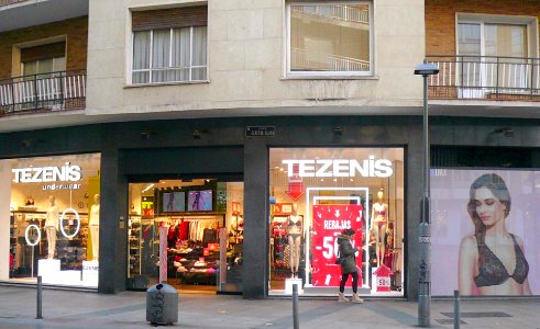 Vitoria - Tezenis (Calle Ganeral Alava) 2