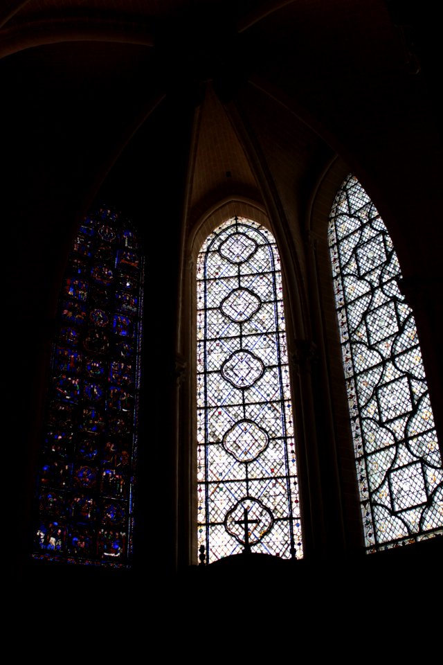 Vitrail Chartres-020 à 024