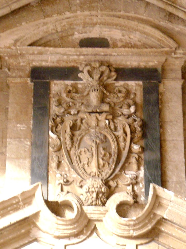 Vitoria - Iglesia de San Miguel Arcángel, pórtico 4