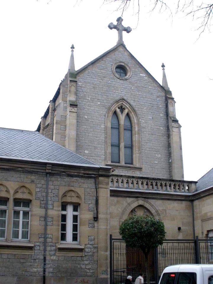 Vitoria - Iglesia de Gure Aita Kristau Elkartea (Carmelitas de la Caridad) 1