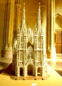 Vitoria - Iglesia de María Inmaculada ('Catedral Nueva') 08