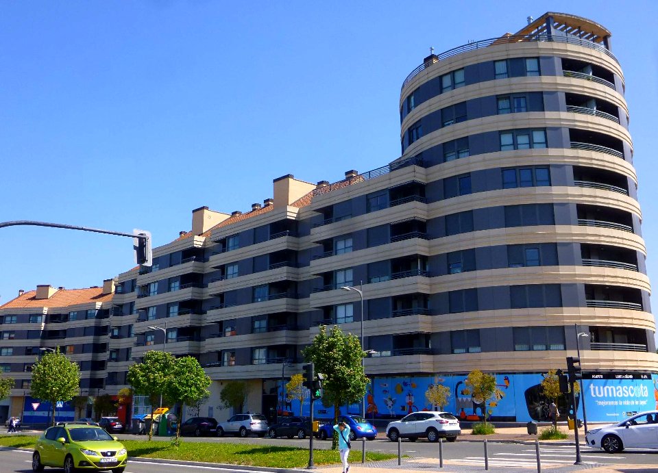 Vitoria - Avenida Zabalgana 1