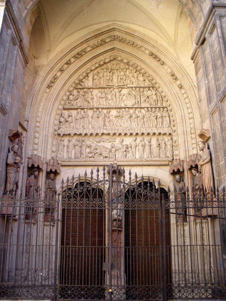 Vitoria - Iglesia de San Pedro, Pórtico Viejo 03