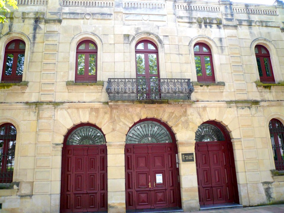 Vitoria - Archivo Municipal Pilar Aróstegui 2