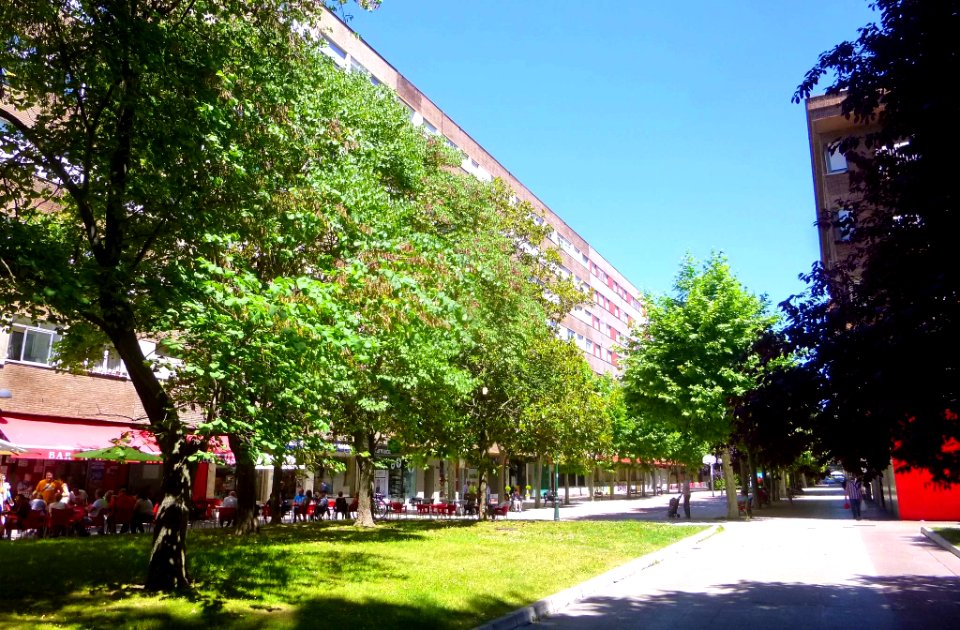 Vitoria - Barrio del Pilar, Calle Caracas