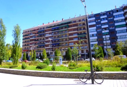 Vitoria - Avenida de Gasteiz, río Batán 27