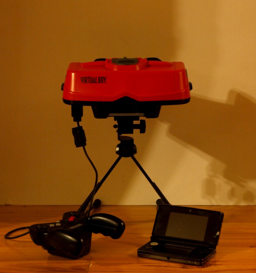 Virtual Boy and 3DS Photo 2