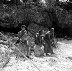 Vissers de Sint Michielsbaai aan de Zuidkust van Curaçao, Bestanddeelnr 252-7514