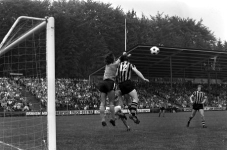 Vitesse tegen Volendam 2-1, spelmomenten, Bestanddeelnr 927-2019
