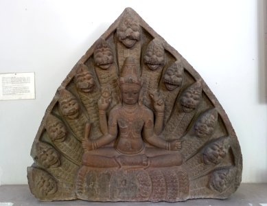 Vishnu, Tra Kieu, 11th-12th century, Quang Nam - Museum of Cham Sculpture - Danang, Vietnam - DSC01630