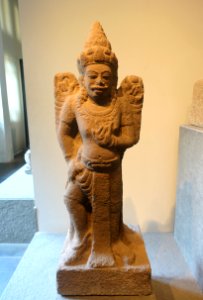 Vishnu, Kuong My, Quang Nam, 10th century AD, sandstone - Museum of Vietnamese History - Ho Chi Minh City - DSC06139