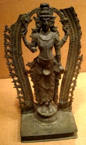 Vishnu with a prabha, India, Kerala, 16th century, bronze, HAA photo