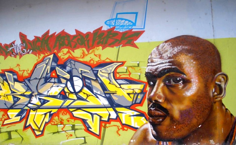 Vitoria - Graffiti & Murals 0430