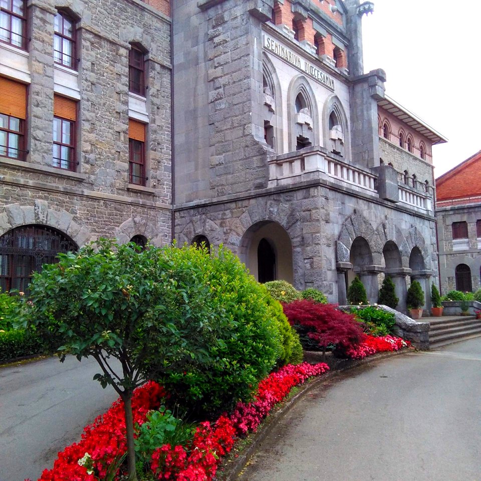Vitoria - Facultad de Teología del Norte de España-Sede Vitoria (Seminario) 5