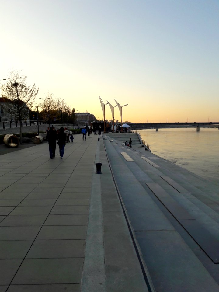 Vistula Boulevards in Warsaw 01