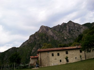 Vista dei monti lecchesi da San Tomaso, Valmadrera