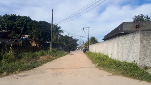Vista da R. Raquel Taváres em Imbariê, Duque de Caxias - RJ