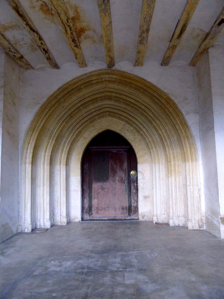 Vitoria - Gobeo - Iglesia de San Pedro 4