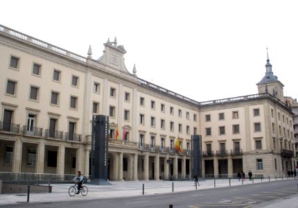 Vitoria - Comisaría Provincial de Policía de Álava 02