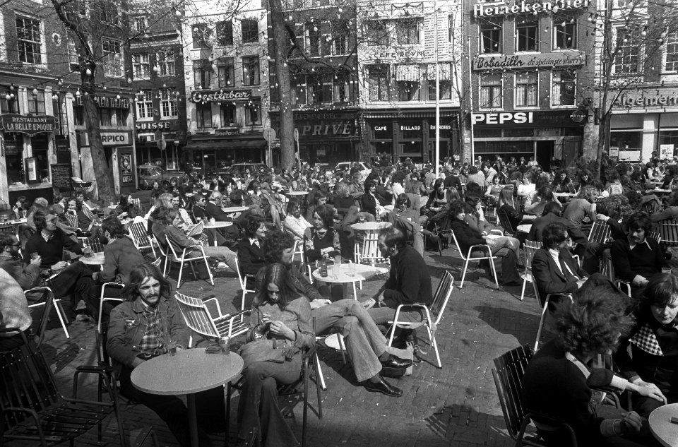 Vol terras op Leidseplein (Leidseplein terras), Bestanddeelnr 927-1112