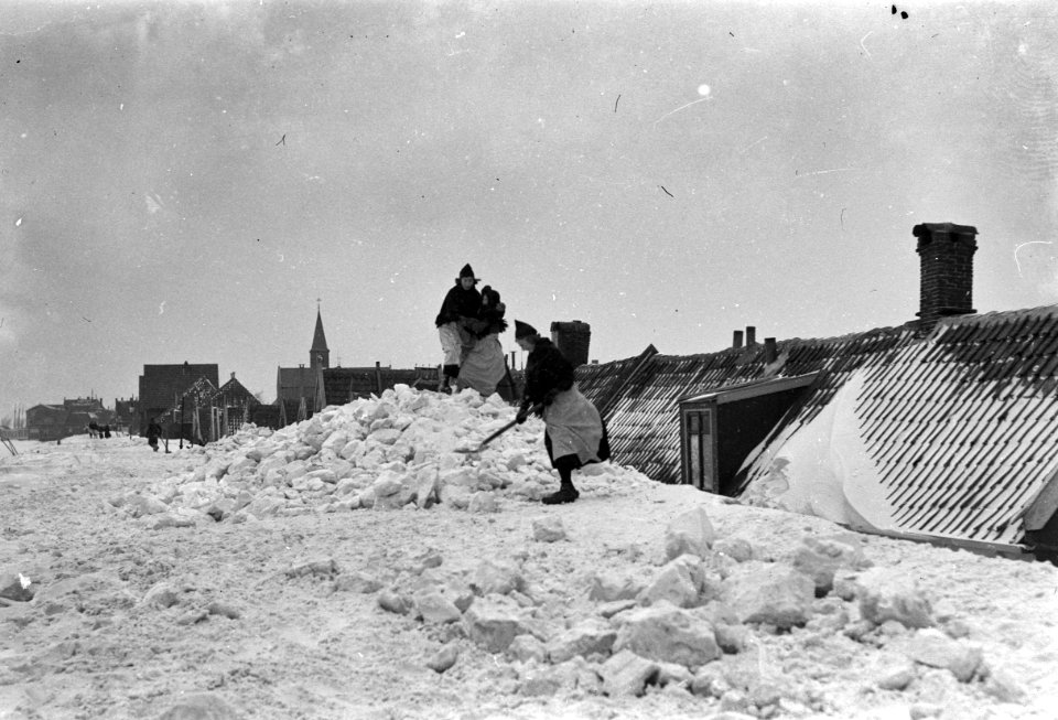 Volendam onder de sneeuw, Bestanddeelnr 902-0384