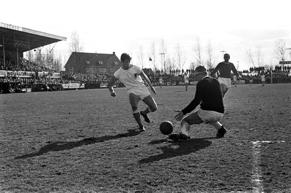 Volendam tegen AZ 67 1-0. Spelmomenten, Bestanddeelnr 921-1900