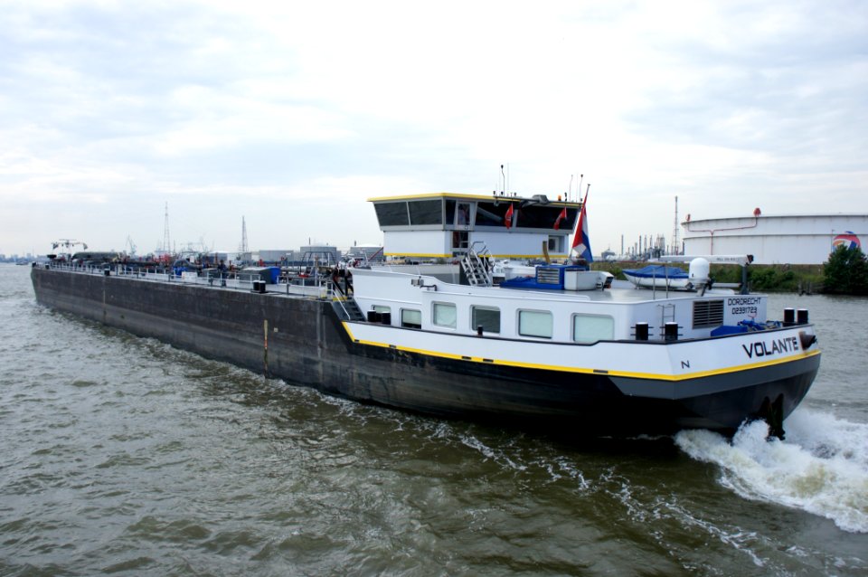 Volante - ENI 02331723, Port of Antwerp, pic2