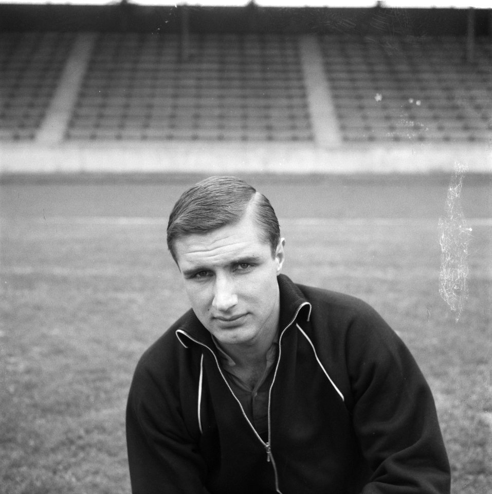 Voetbalkoppen Veldhoen (Feyenoord), Bestanddeelnr 912-3919