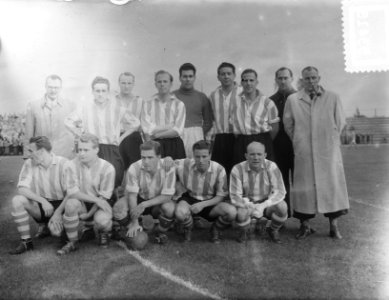 Voetbal Willem II tegen Sparta 1-2. Elftal, Bestanddeelnr 905-3418