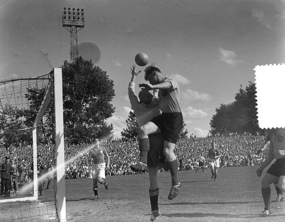 Voetbal Zwitserland tegen Nederland 3-1, Zurich, Bestanddeelnr 906-4933