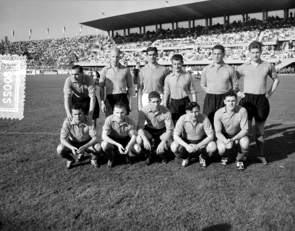 Voetbal Zwitserland tegen Nederland Lausanne 2-3, Bestanddeelnr 908-0022