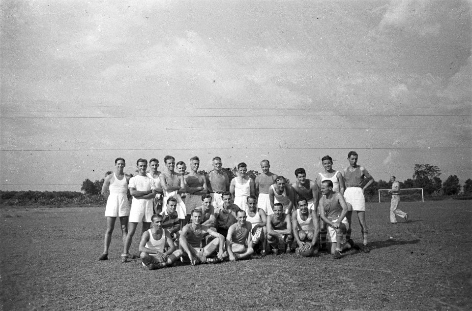 Voetbalelftallen, Bestanddeelnr 1944