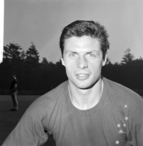 Voetballer Wim Suurbier van de Amsterdamse voetbalclub Ajax, Bestanddeelnr 918-4567