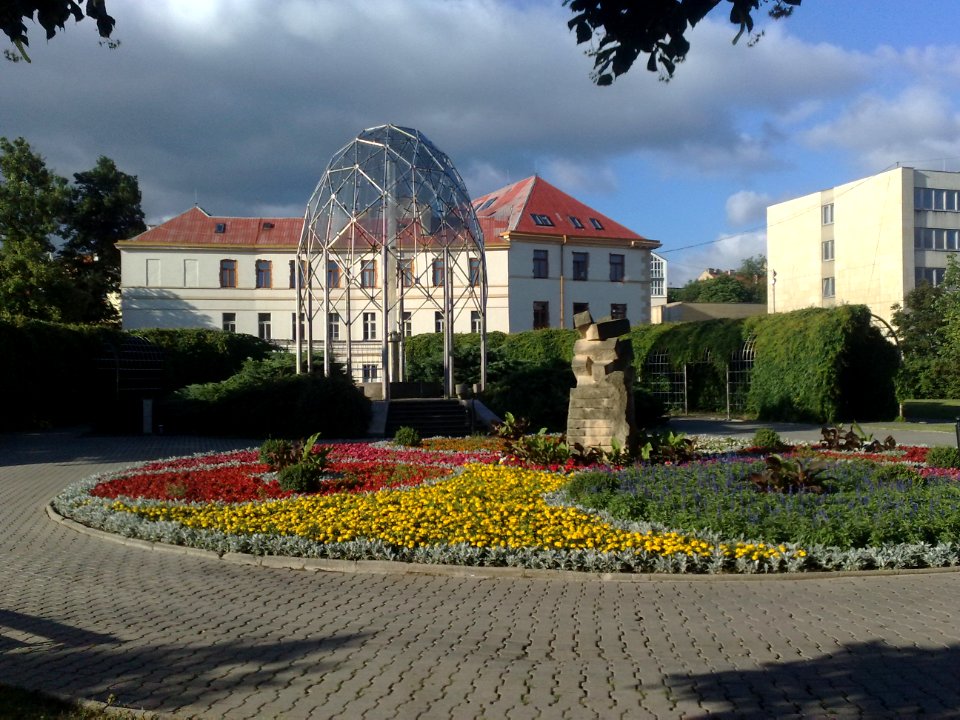 Vodotrysk u Morového sloupu A