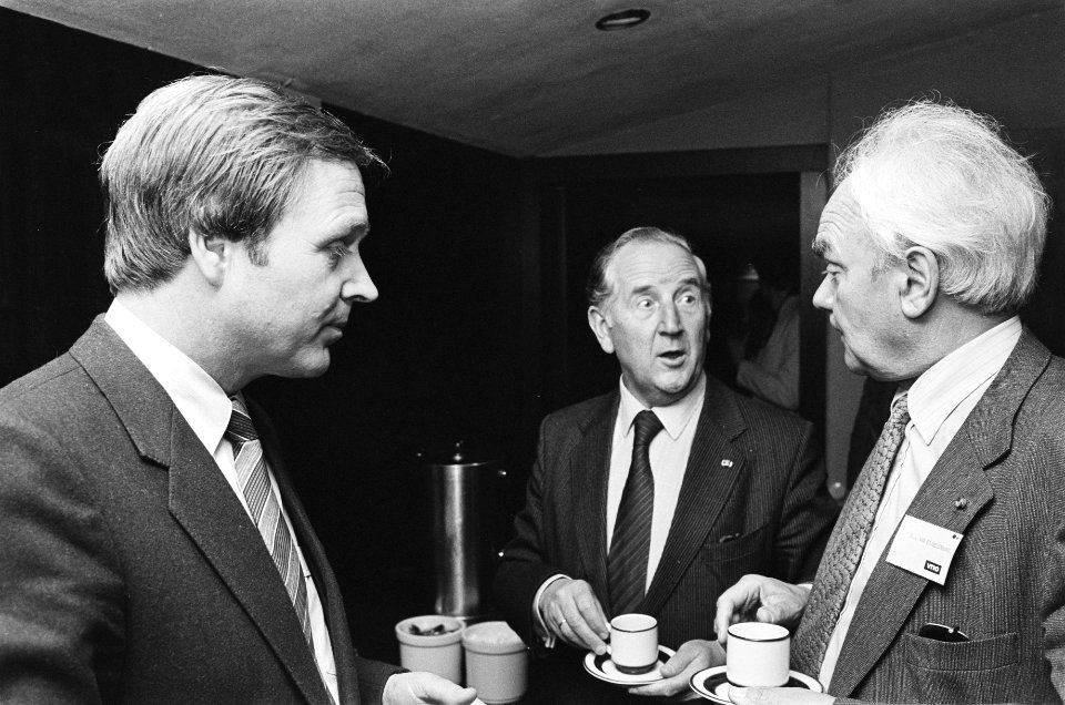 VNO-congres Ruimte voor Elan in Utrecht Terlouw (l) en Van Eykelenburg (r), 1, Bestanddeelnr 932-1440