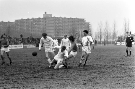 Volewijckers tegen Volendam 0-2. Aktie, Bestanddeelnr 923-3278