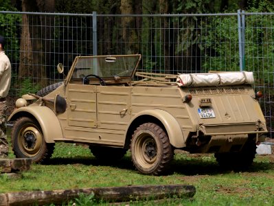 Volkswagen Kübelwagen Type 82 pic2