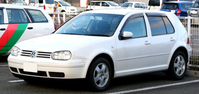 Volkswagen Golf IV