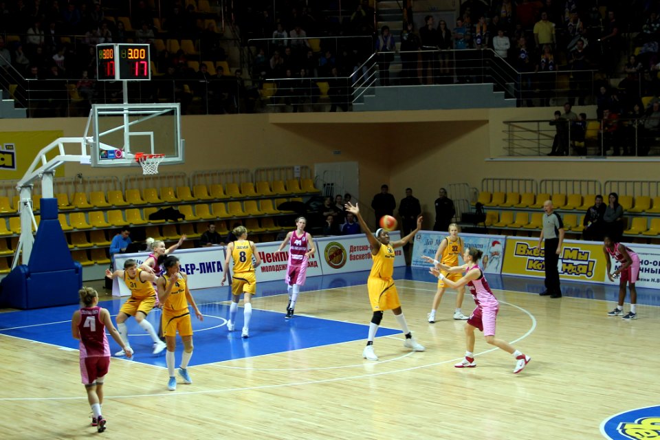 Vologda-Chevakata vs Arras 2
