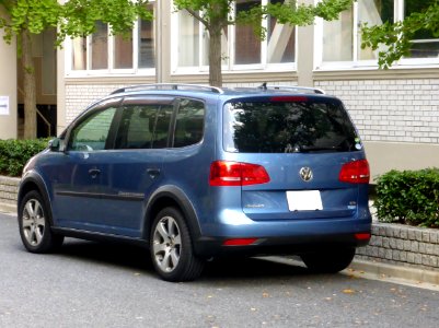 Volkswagen CrossTouran rear