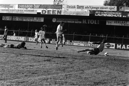 Volendam tegen het Nationaal Elftal van de Verenigde Staten Lorentz Hilkes (doo, Bestanddeelnr 930-5002