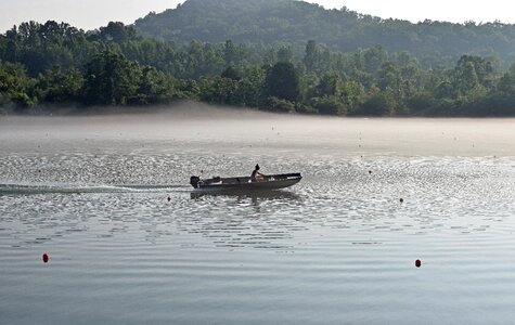 Boater fog clinch river photo
