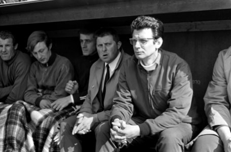 Volendam tegen Twenthe 2-1 trainer Hans Croon van Volendam, Bestanddeelnr 922-3473