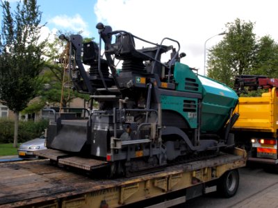 Vogele Super 1300 pic1